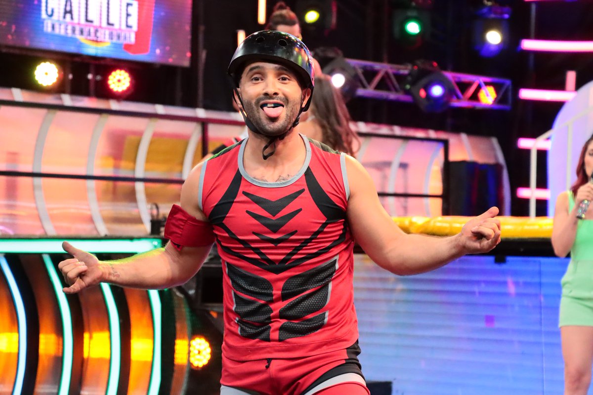 Calle_7PY's tweet photo. ¡Triunfo de la Furia Roja! ⚡
El ROJO lo dio todo y se llevó los 200 puntos que estaban en juego en #Exfit. 👏🔥
#Calle7Internacional 🟡🔴
#Calle7py 🟡🔴 https://t.co/dAMj0v4hcf
