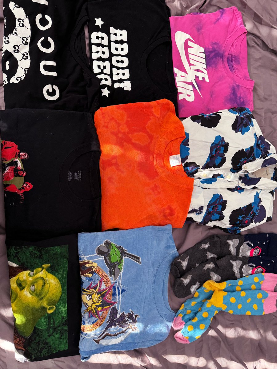 awsten tweet picture