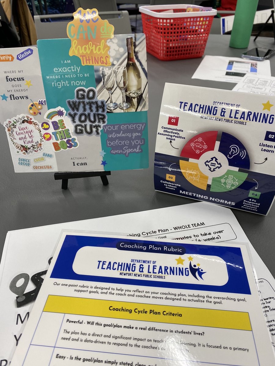 Katie SheehanSmith tweet media