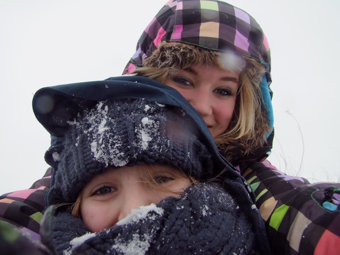 NikkiNonJones's tweet photo. Today’s random phone photo - sisters sledge ❤️ #ForManon #Always16 #GoneTooSoon #Suicide #Grief https://t.co/kqAGDsugJ3