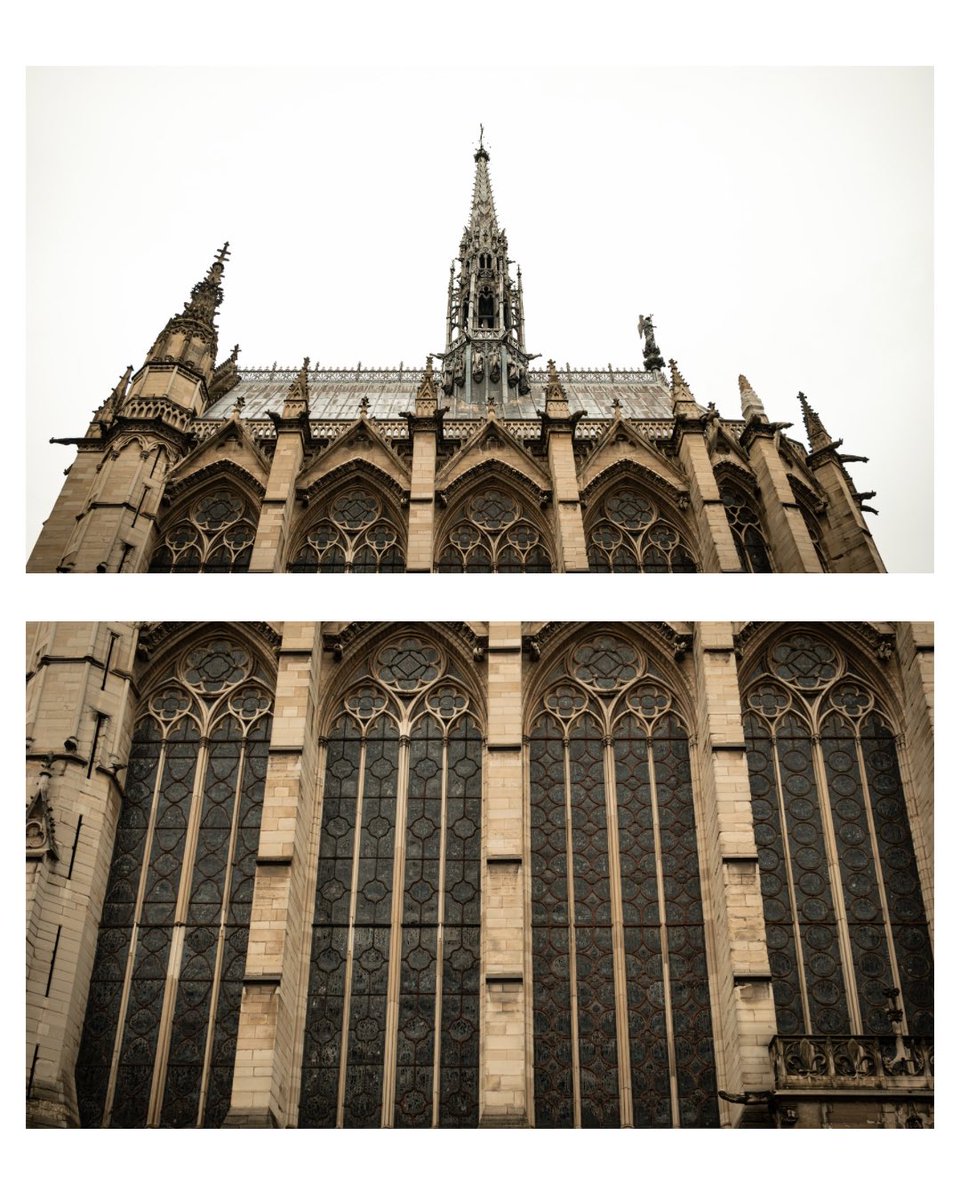 Some shots from Sainte- Chapelle ! The Gothic Arquitecture on this is amazing ✨