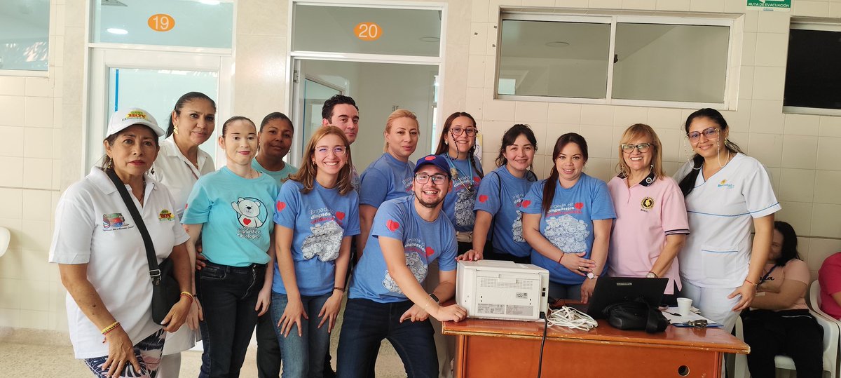 Leda_Rodriguez's tweet photo. @Salud_SoloSalud @TelerevistaHoy Importante labor social de la Fundación Cardio Infantil de Bogotá  en Valledupar, Ruta del Corazón, 9na Jornada de Diagnóstico Cardiovascular equipo profesional de médicos cardiólogos, enfermeras apoyo logístico Damas Rosadas y  @ESEHospitalRos1 https://t.co/4gZcBnSp5J