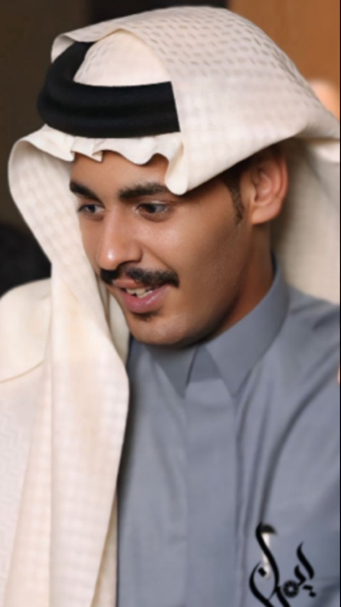 السلام عليكم ورحمة الله وبركاته 
يا اخوان يكفي إشاعات وا تزويد في الكلام 
عيب عليكم حنا اخوان ويد وحده 
#عبدالله_بن_عادل 
#نقال_العلوم