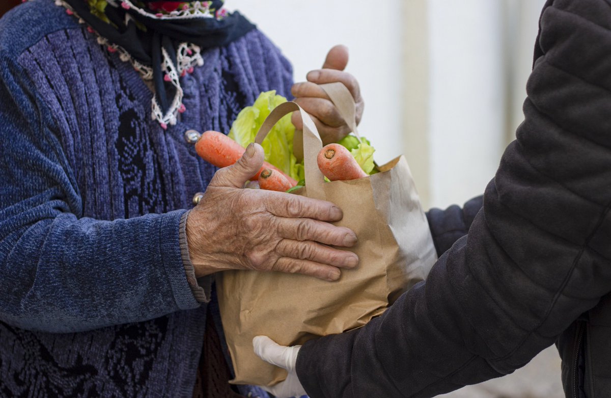DoorDash Impact (@doordashimpact) on Twitter photo 🥕 🍠 We're honored to partner with <a href="/CFBNJ/">Community FoodBank of New Jersey</a> to deliver food boxes to senior citizens in Atlantic City! Thanks to a $500,000 grant from the <a href="/NewJerseyEDA/">New Jersey EDA</a>, more than 500 Atlantic City seniors will soon be receiving two boxes per month of fresh produce and nonperishable staples 🥕 🍠 We're honored to partner with <a href="/CFBNJ/">Community FoodBank of New Jersey</a> to deliver food boxes to senior citizens in Atlantic City! Thanks to a $500,000 grant from the <a href="/NewJerseyEDA/">New Jersey EDA</a>, more than 500 Atlantic City seniors will soon be receiving two boxes per month of fresh produce and nonperishable staples