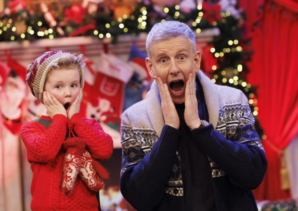 It’s finally time for this year’s #LateLateToyShow 🧸🎄🎁✨

The theme for this year’s show is the Christmas classic film Home Alone 🍿

Follow this thread for our live reactions ⬇️