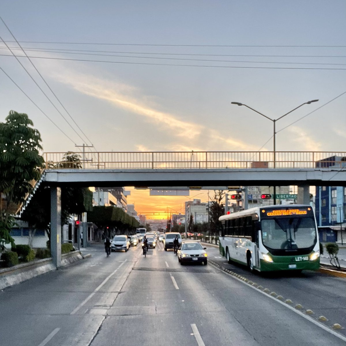urbe_leon tweet picture