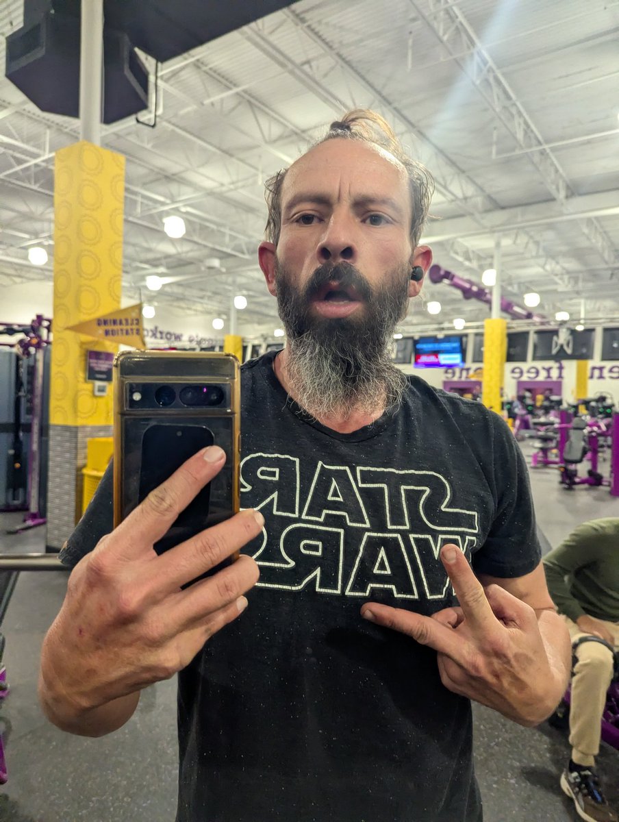 _davedigital's tweet photo. Week 56 - COMPLETE 💯✅ 

Please forgive my early call on day 2...

💪
 #GiversGain(s) #FYP #WeDoHardThings https://t.co/X1Bc0sAlPg