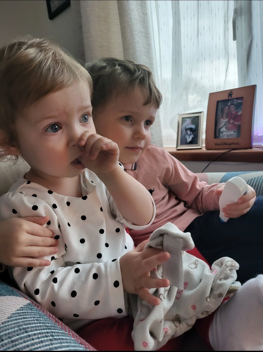 Dr Emily Cooper tweet media