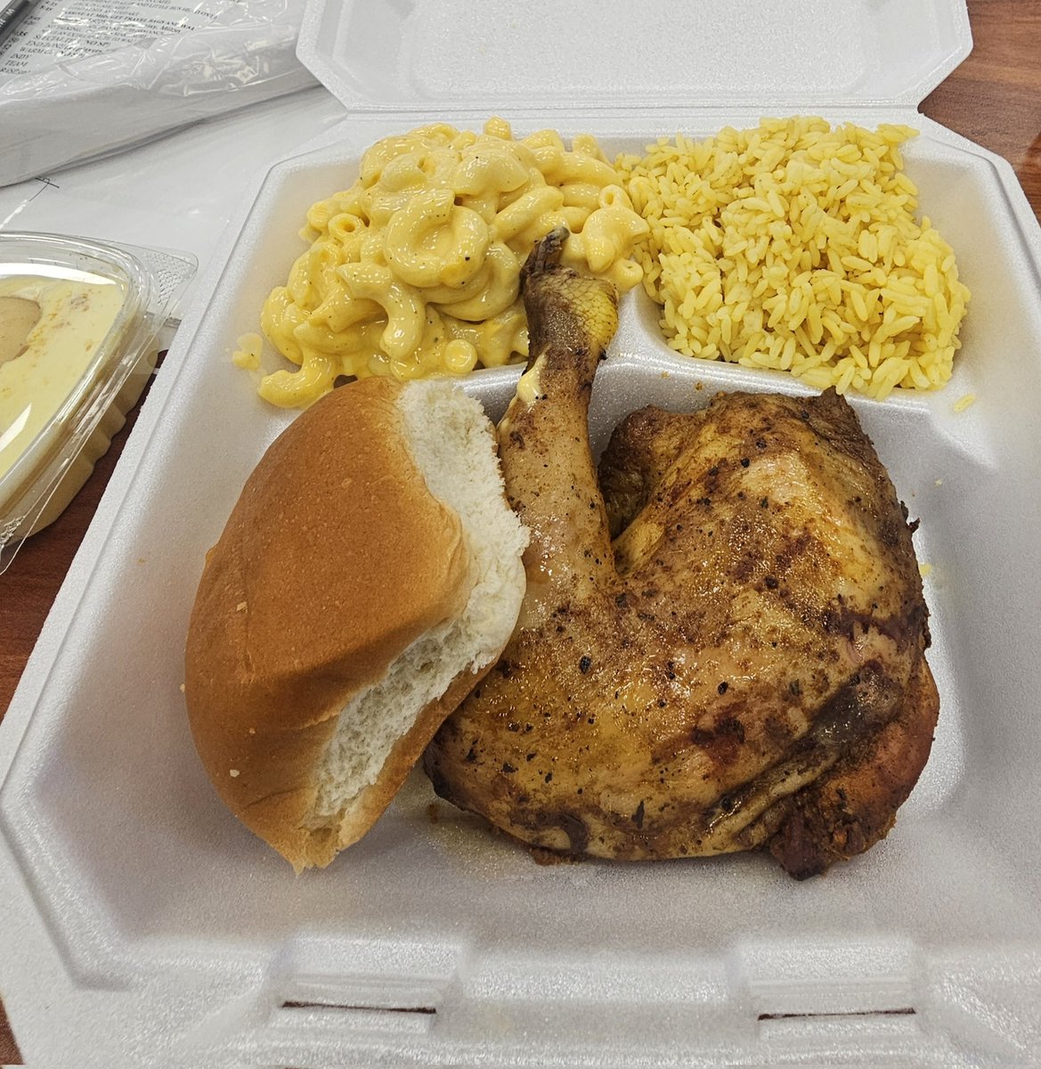 The Rocker Lee tweet media