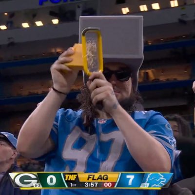 macdaddysarge's tweet photo. #shreddingcheeseheads https://t.co/WIigif7PAR