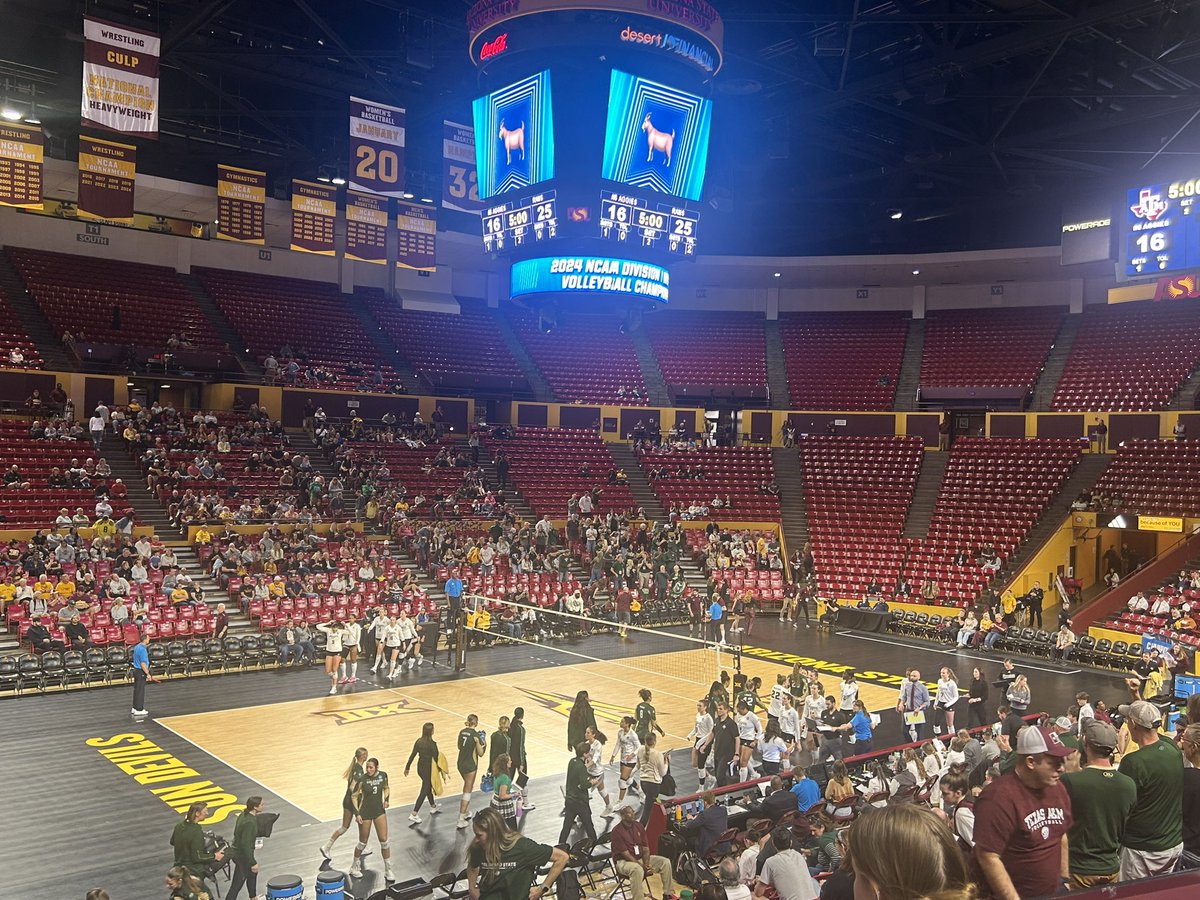 Its an underdog set win in Tempe. <a href="/CSUVolleyball/">Colorado State Volleyball</a> wins the second set 25-16 and ties <a href="/AggieVolleyball/">Texas A&M Volleyball</a> 1-1. Is Madness Brewing? #NCAAWVB