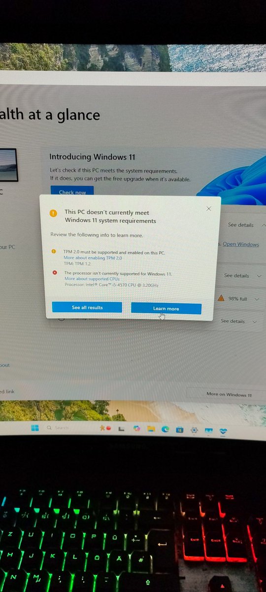 justinさん tweet media