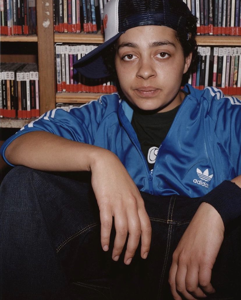 hubris_haver's tweet image. yes the bed pic is iconic but the other Smith College Girls for i-D magazine 2004 also deserve ur attention