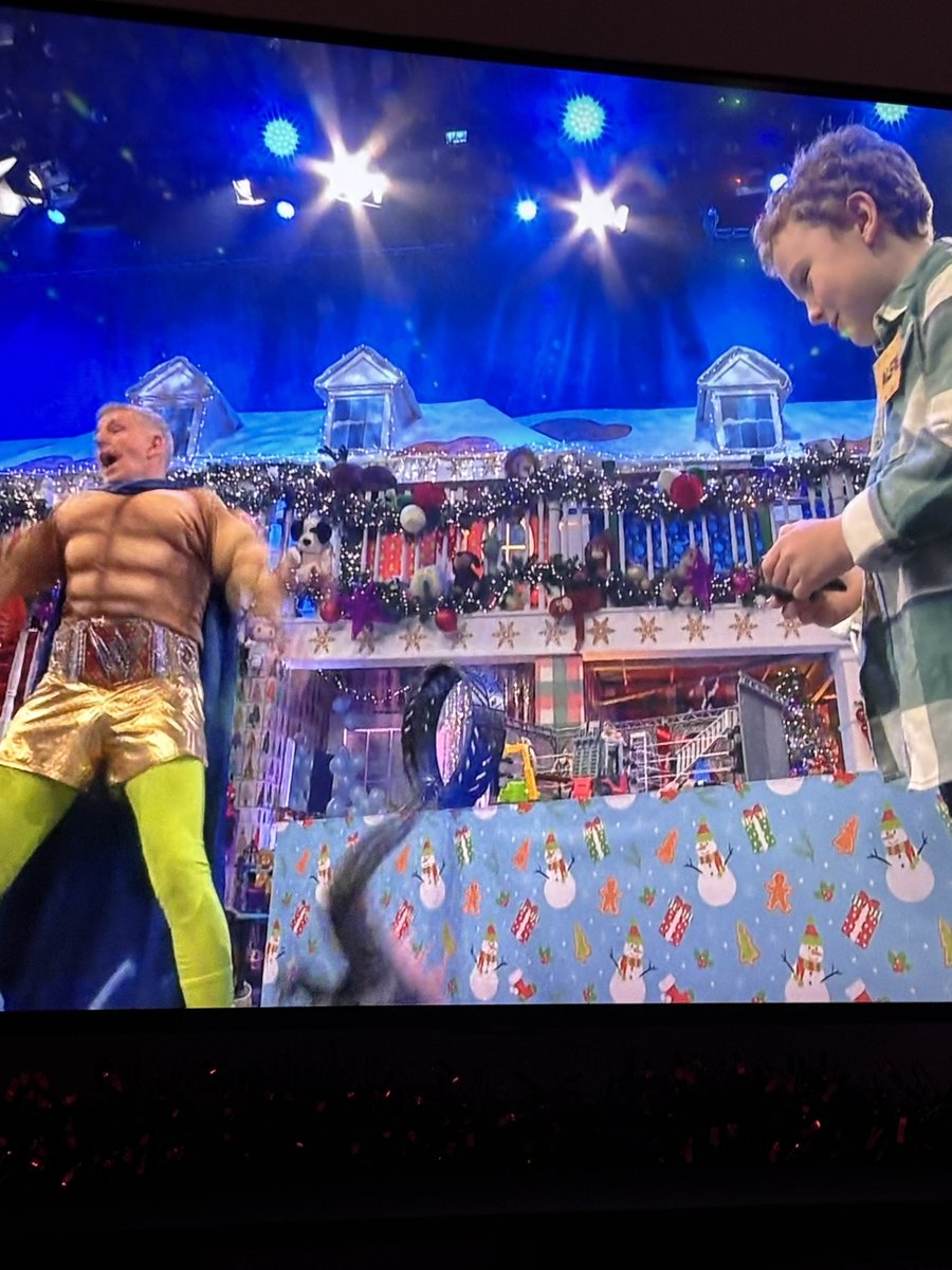 Fallzilla #LateLateToyShow
