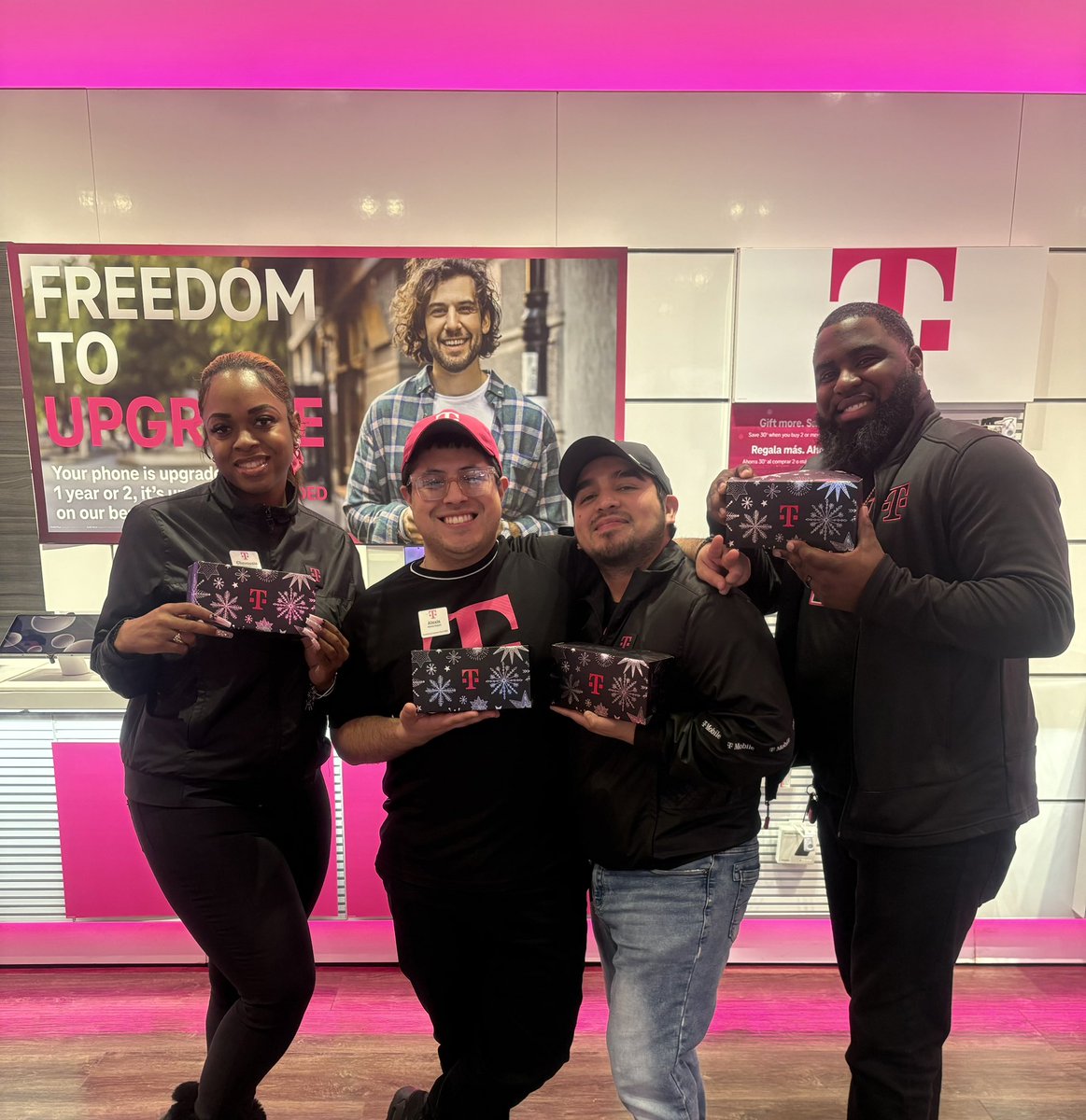 So grateful for our holiday gifts this season. Thanks so much <a href="/JonFreier/">Jon Freier</a> from Team New City 🎄💕