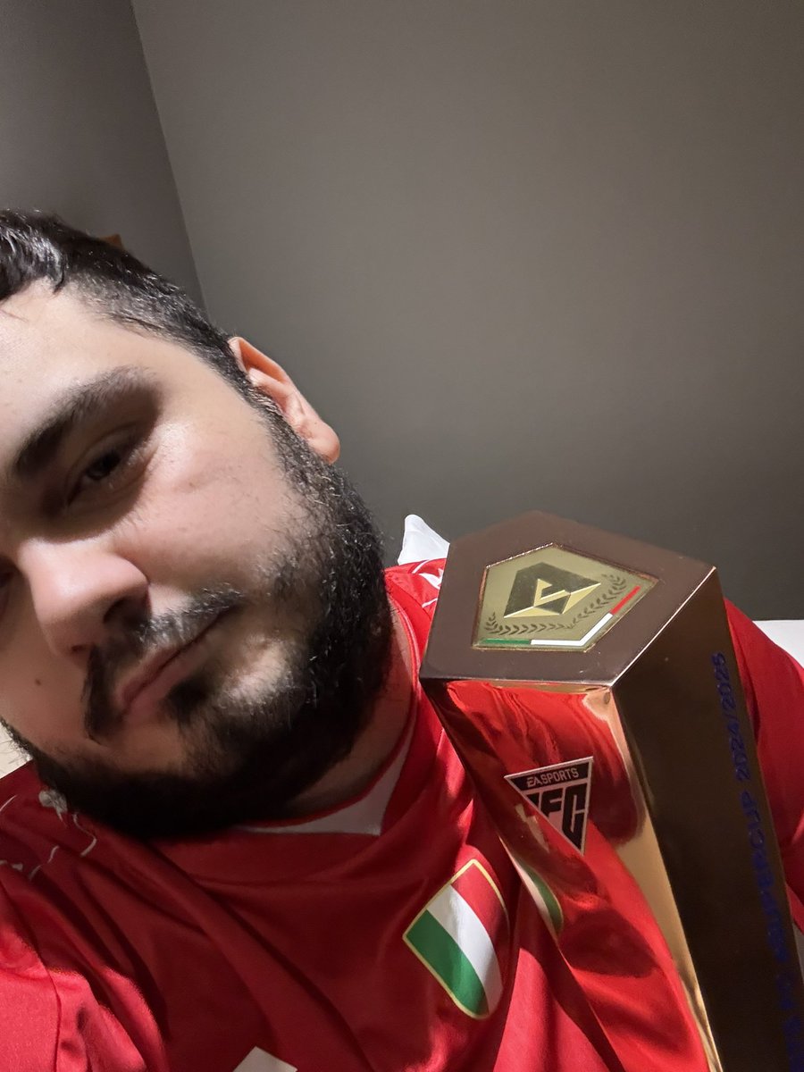Lucio tweet media
