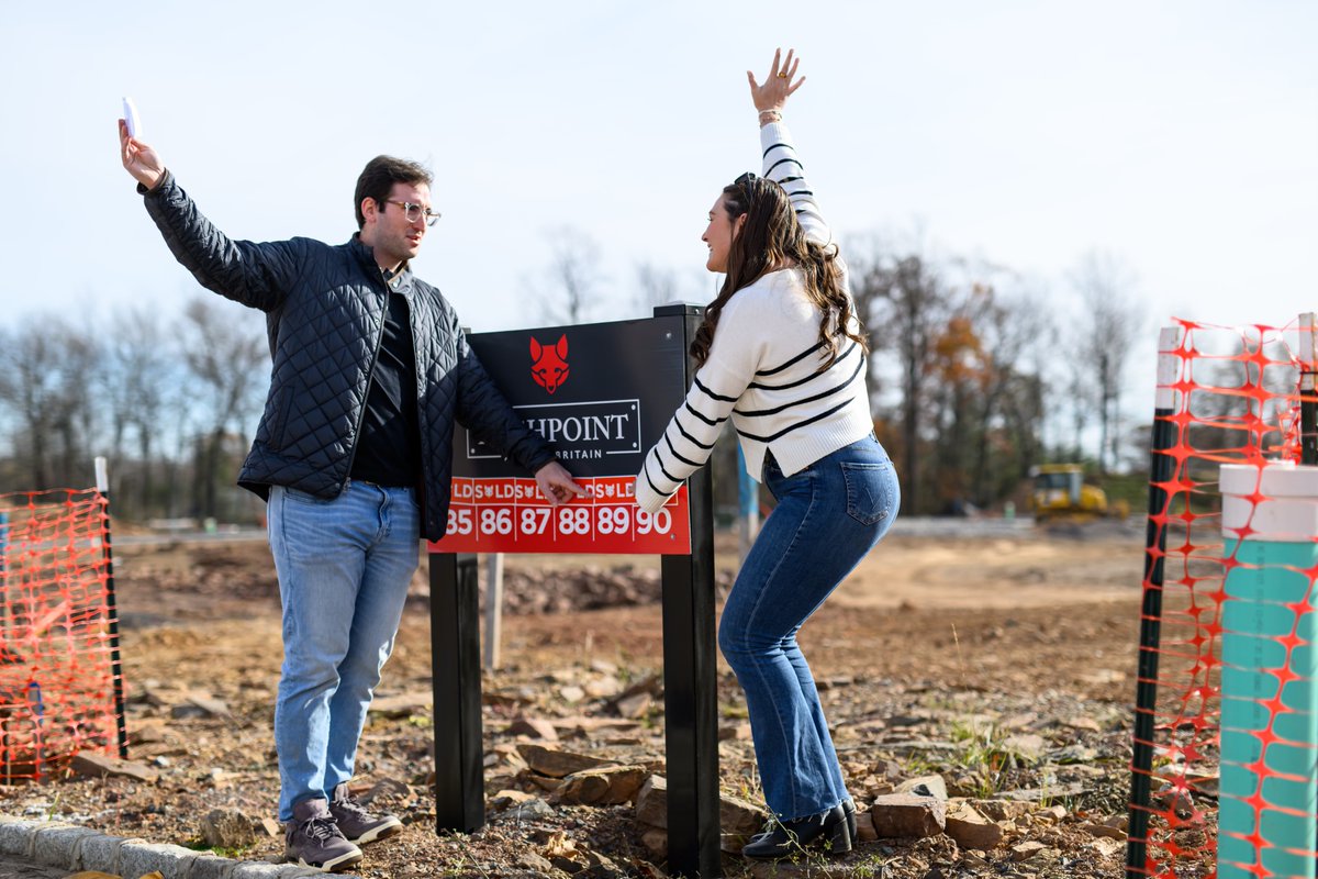 FoxlaneHomes's tweet photo. Love is in the air at Highpointe at New Britain! 

We’re so thrilled to have been part of this beautiful proposal as this wonderful couple starts building their dream home together. Here's to new beginnings, love, and a future filled with amazing memories!

📷 trish_sexton_photos https://t.co/VJu2u2V8Rp