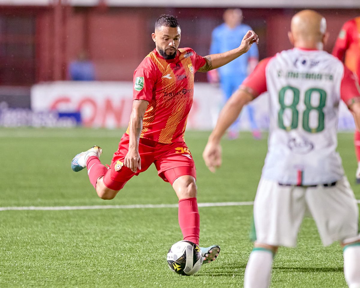 Preparado para una semifinal más con Herediano ¡Los esperamos en el Estadio Afición! 💪🏻🔥❤️💛

#JJ94