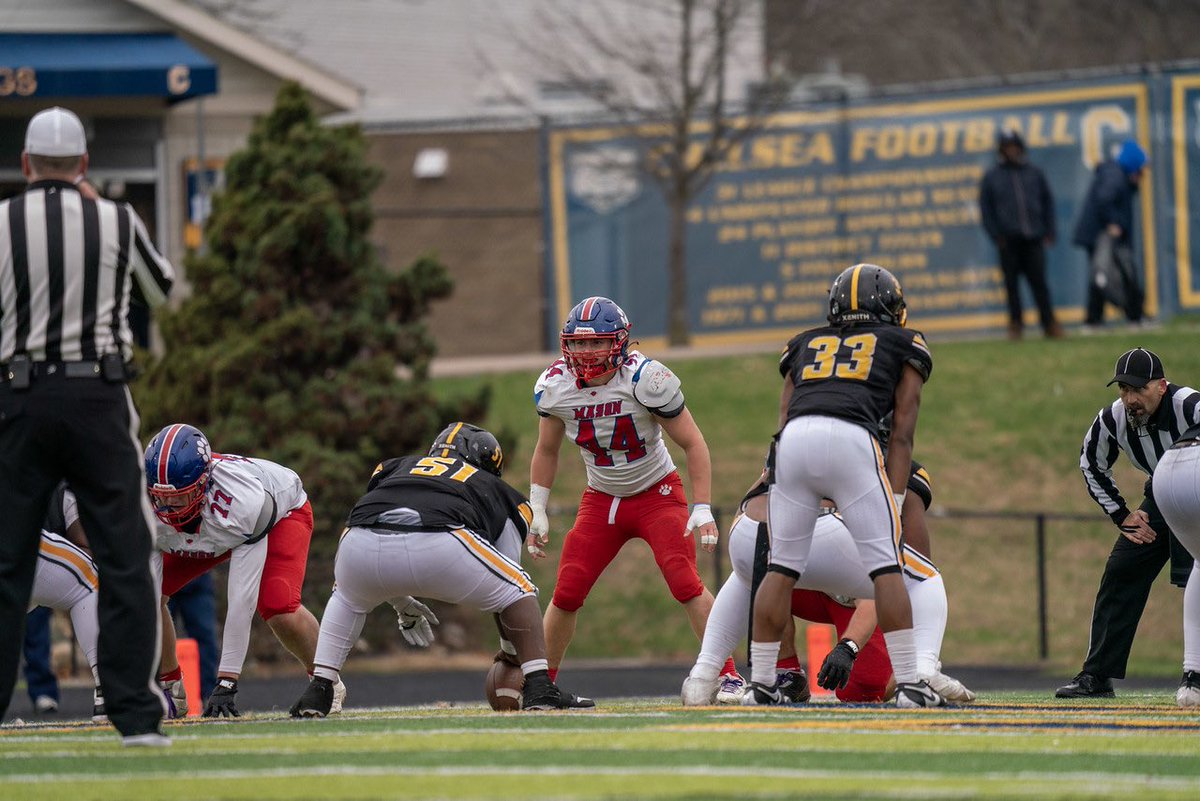 LoganDoerr4505's tweet photo. All-State LB! Grind don’t stop. Blessed! @Coach_Kaiser1 @CoachBedes @Rundle_Albion @CoachThomas90 @jacobpardonnet https://t.co/WBVfrmtvVt