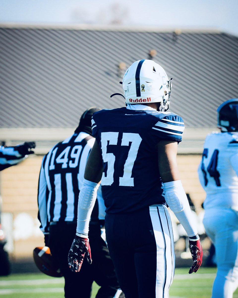 blessed to be named 1st team All-Region Defensive end 
<a href="/LeeMCarter3/">Lee M Carter</a> <a href="/LocoHSFB/">LoCo Football</a>