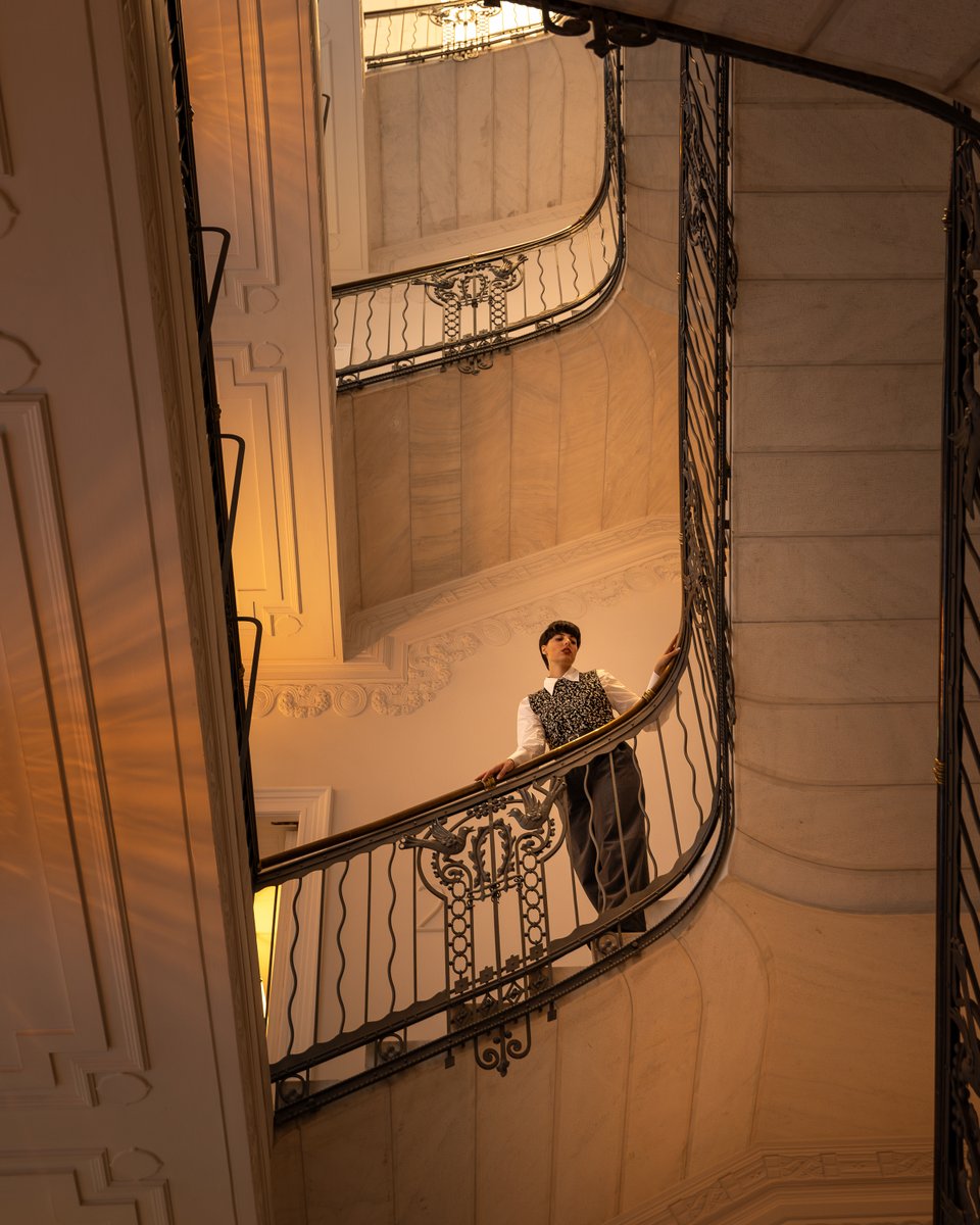 Quintessentially Budapest and unmistakably art nouveau wherever you look at @fsbudapest, taking the time to appreciate the beauty in every detail.

📸 x @vanessadaylife
#GreshamPalace #ArtNouveau #FSBudapest #FSbyDesign