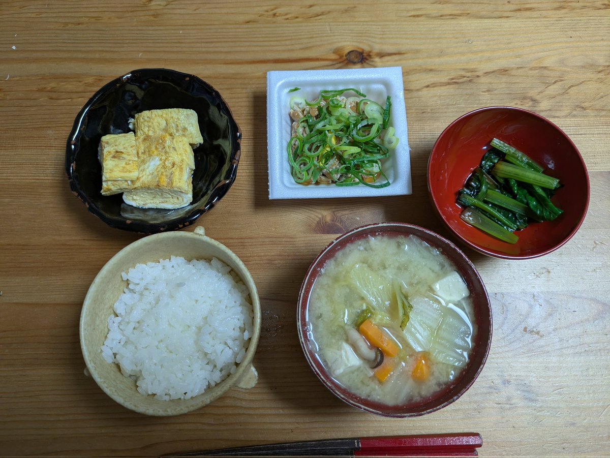 SHINBOSAKO's tweet photo. 誕生日に理想の朝ごはんを次男と旦那が作ってくれました！
無事に38歳の朝を迎えました笑
＃朝ごはん
＃和食
＃次男
＃料理 https://t.co/uDkognEtxJ