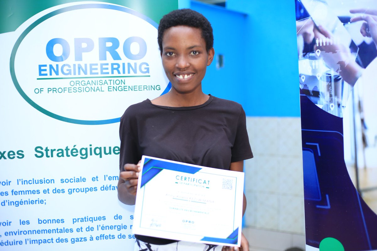 OproEngineering's tweet photo. Il a aussi encouragé la participation féminine à la carrière d'ingénierie, ajoutant que les jeunes femmes sont aussi capables et responsables de contribuer au développement durable du pays  que les hommes. 

@BM_Afrique
@AfDB_Group
@PNUDBurundi
@AmbChineBurundi
@OnufemmesBdi https://t.co/JOL4ieT0J8