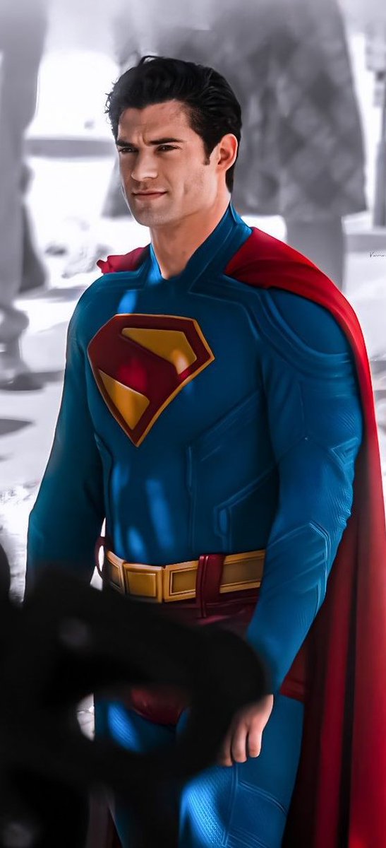 Val Ramoss 🇨🇱 #LookUp #Superman tweet media