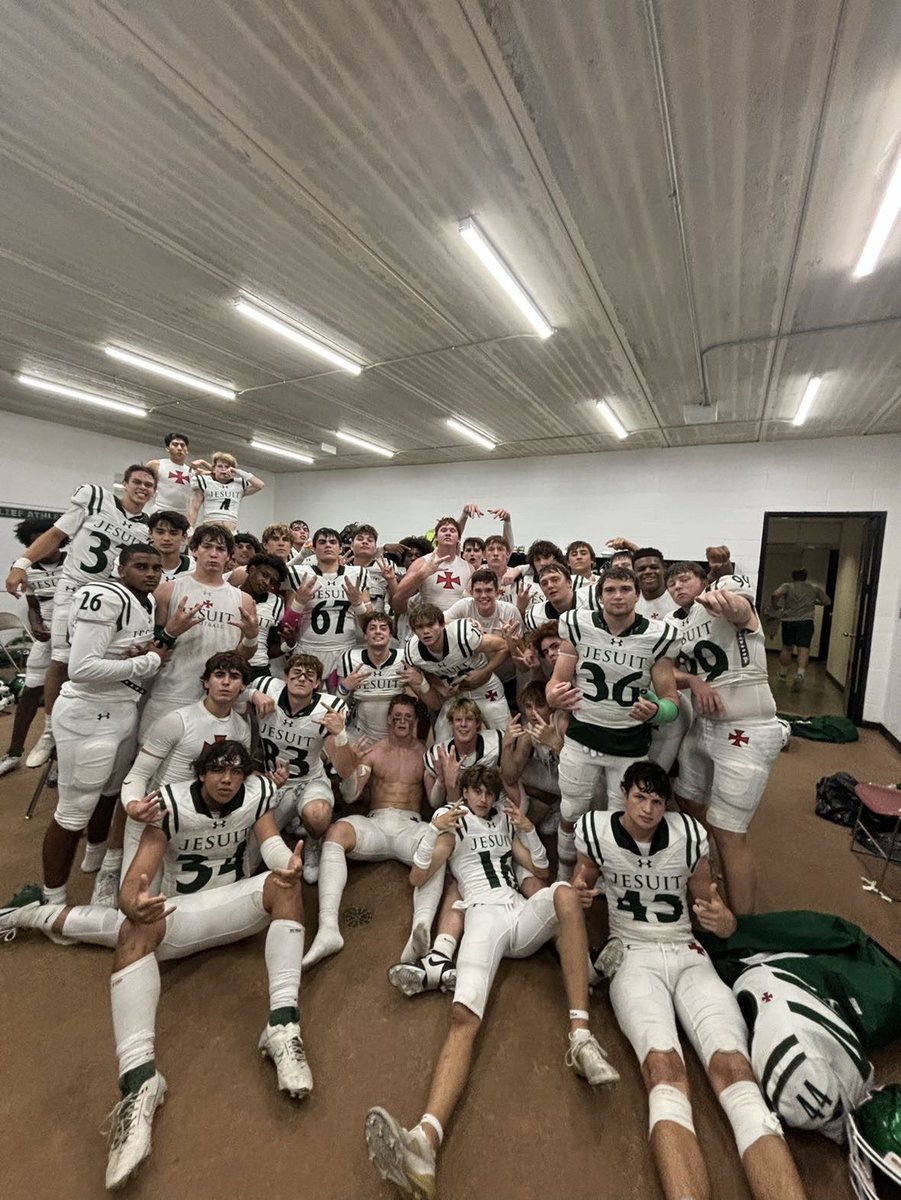 Charlie Graf tweet media