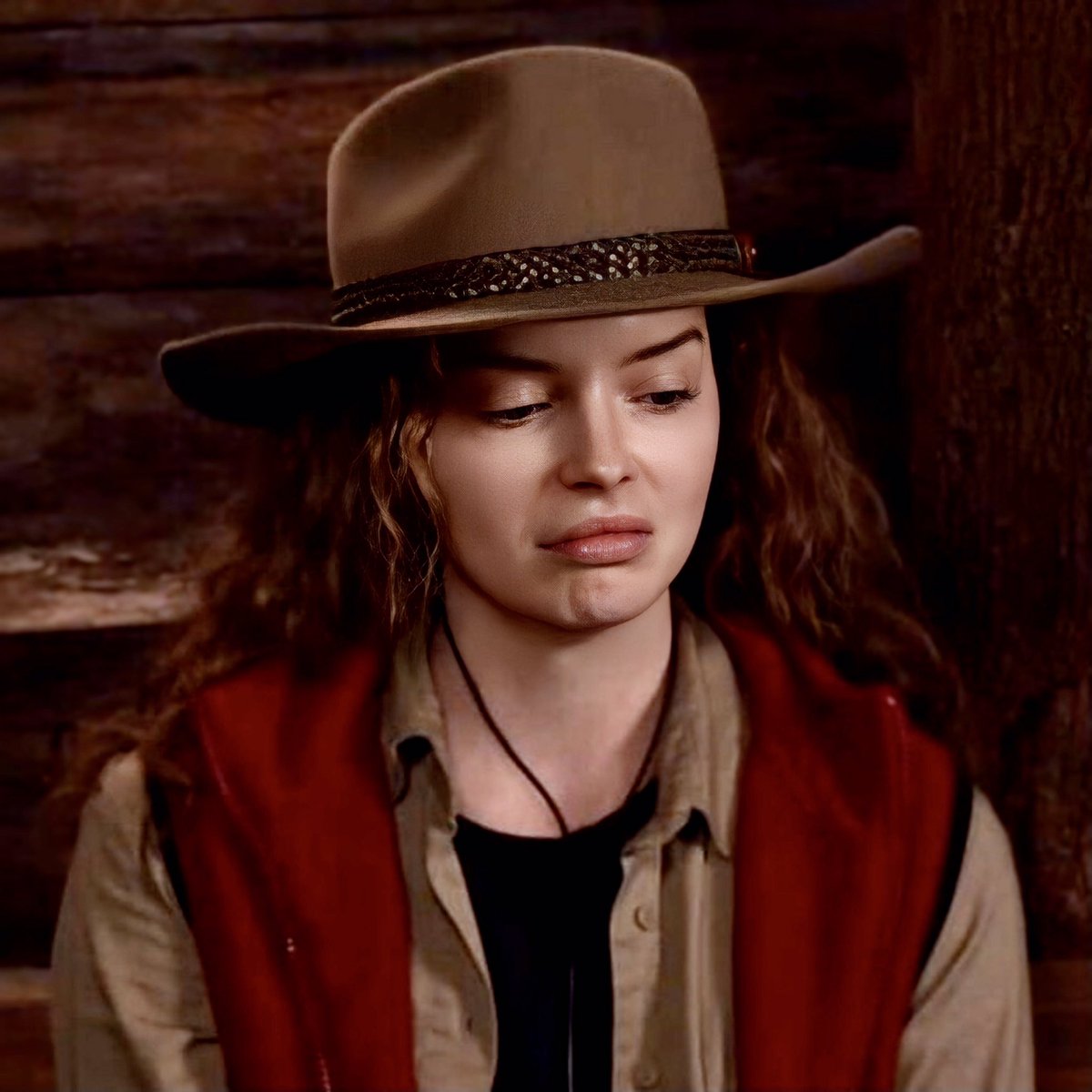 katie (@airsadie) on Twitter photo carried this season on their backs & the british public had to go and ruin it #imaceleb carried this season on their backs & the british public had to go and ruin it #imaceleb