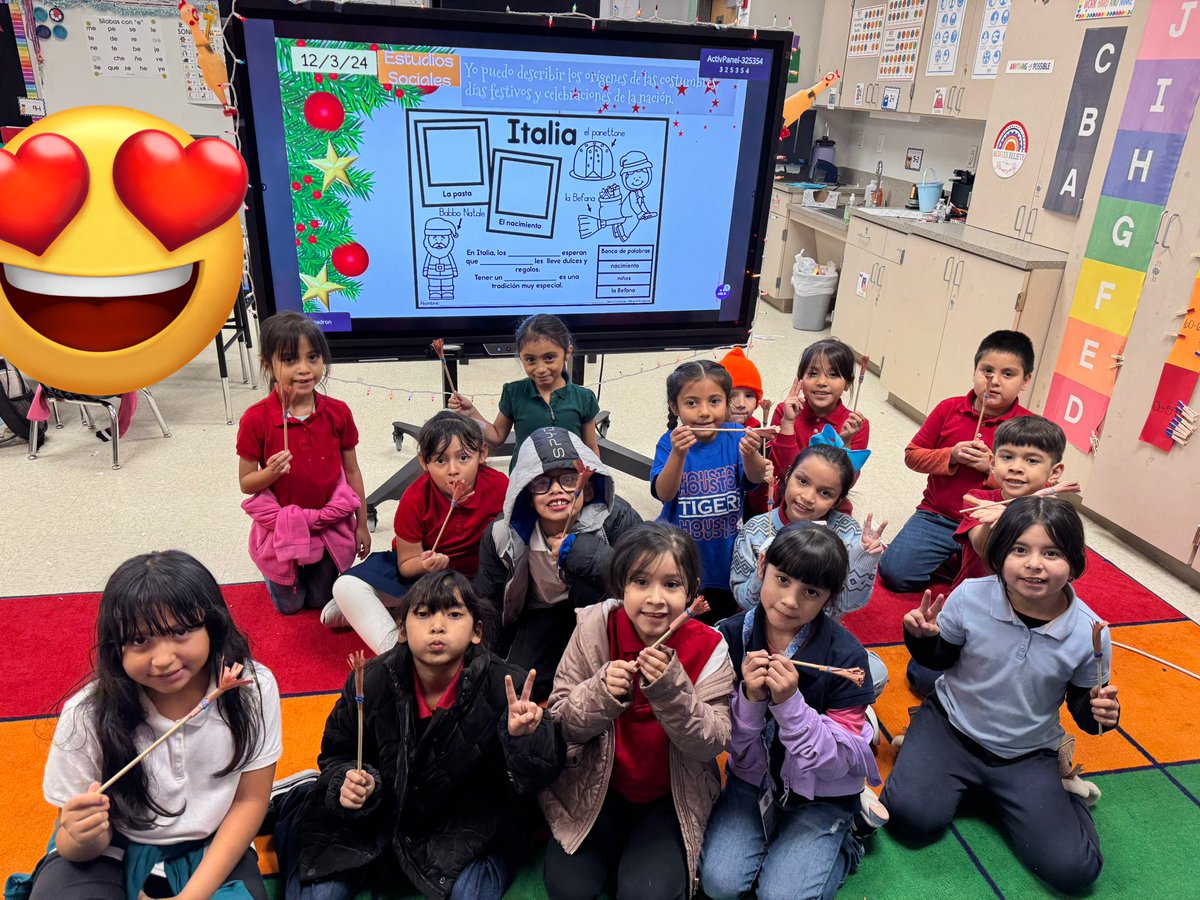 PadronMrs's tweet photo. Christmas around the world 🌍! Our first stop is Italy 🇮🇹 and learned about La Befana who brings the children presents for Christmas. We made the broom 🧹 that she rides on to deliver presents 🎁! https://t.co/24hvW1A0jk