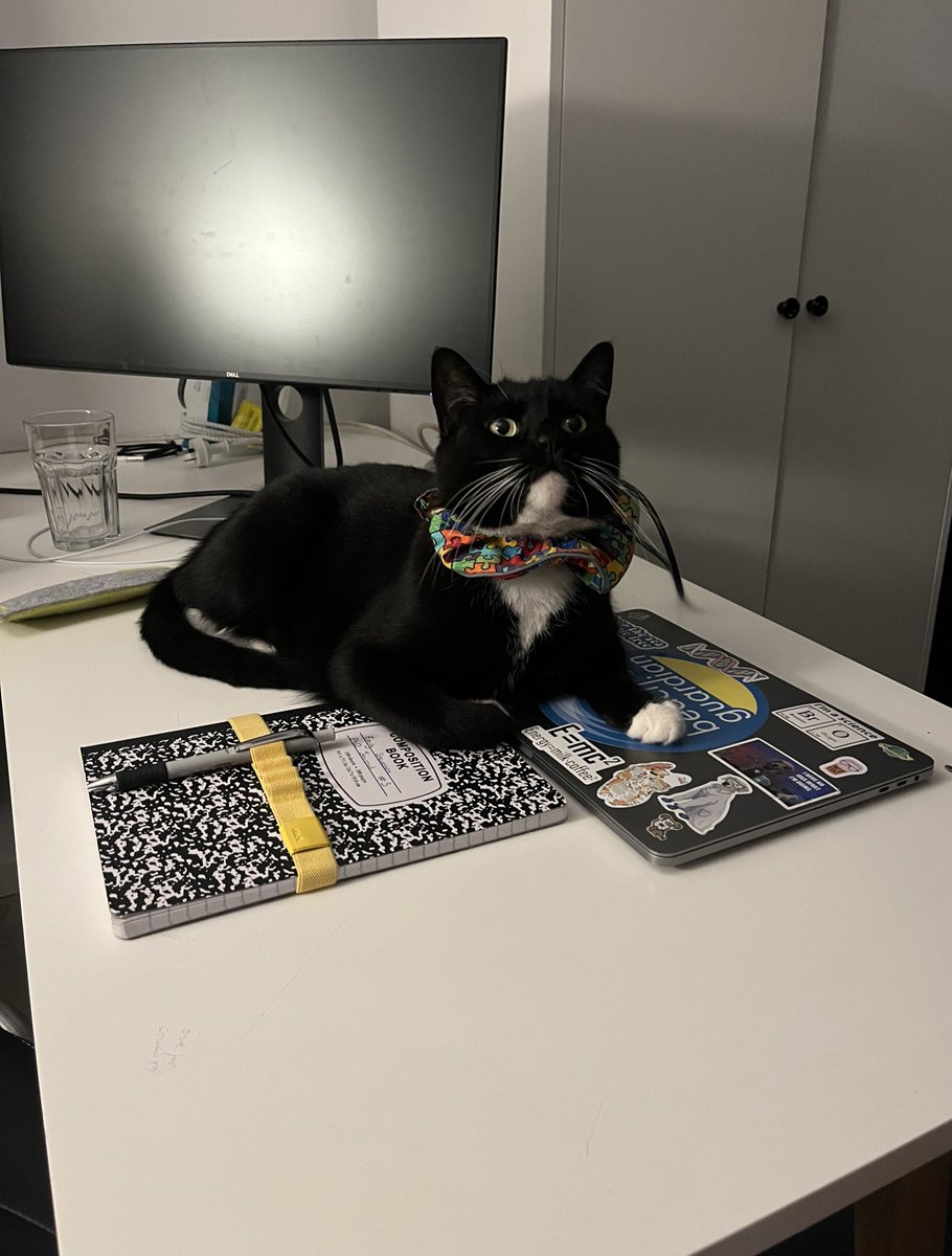 Maxine says ‘no work on Friday’