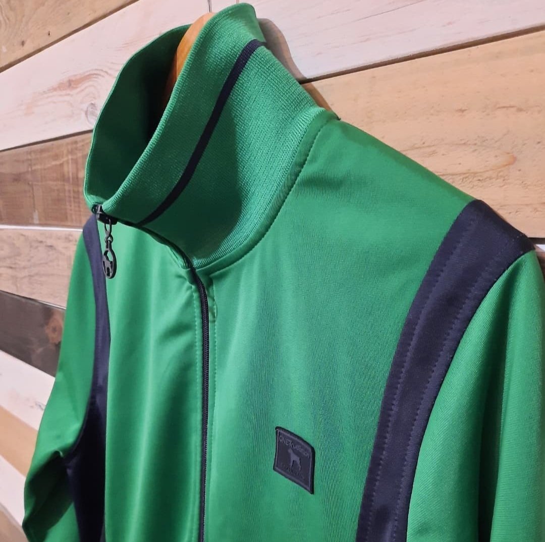 TheClobberDen's tweet image. FOR SALE
One True Saxon Tracksuit Top

• Size - Small
• Price - £22

Price Includes Delivery 🚚 

#onetruesaxon #ots #sizes #small #Tracksuit #theclobberden