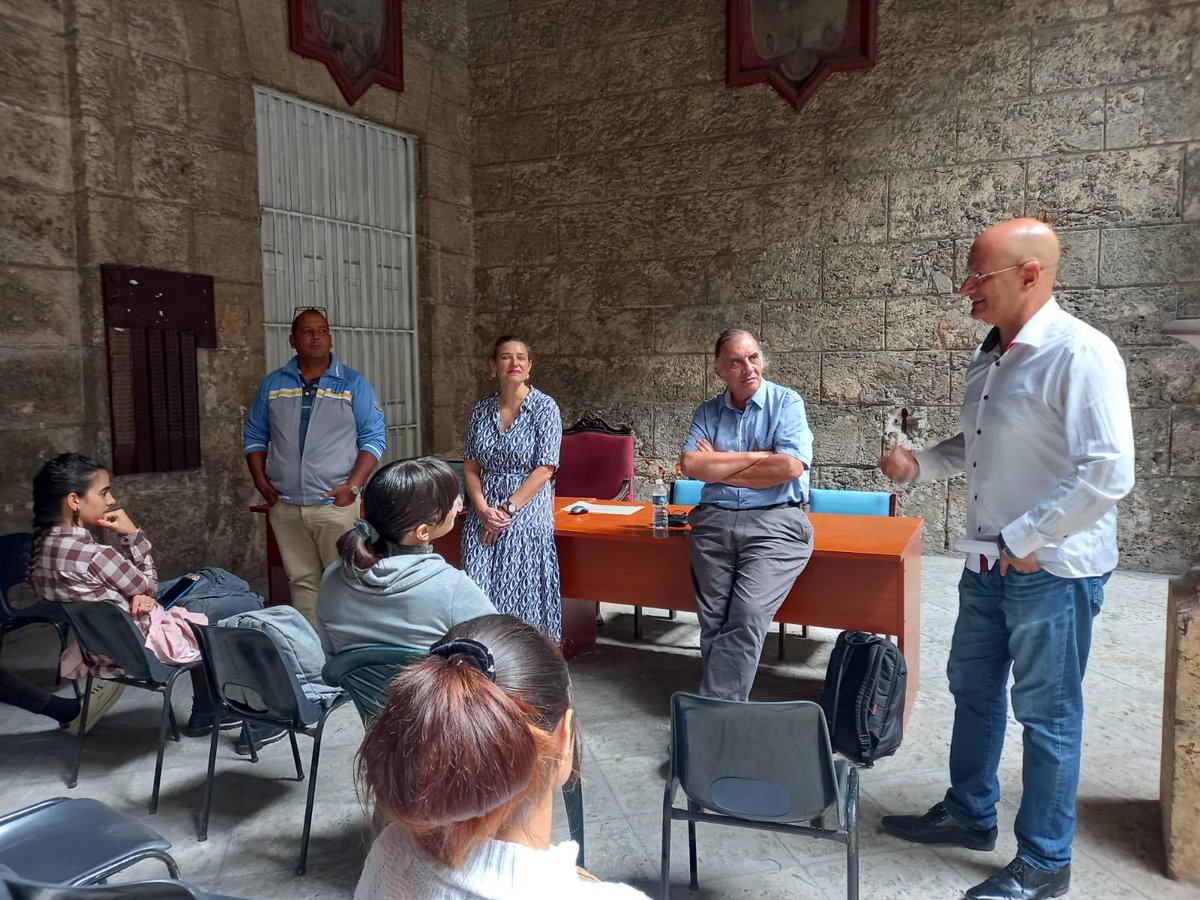 Yesterday, we met with students from the Institute of History, led by Prof. Yoel Cordoví, President of the Institute. A productive morning at Palacio Aldama discussing #PortADaProject collaborations.
👉 More about Prof. Cordoví: ecured.cu
👉 Institute Facebook: link