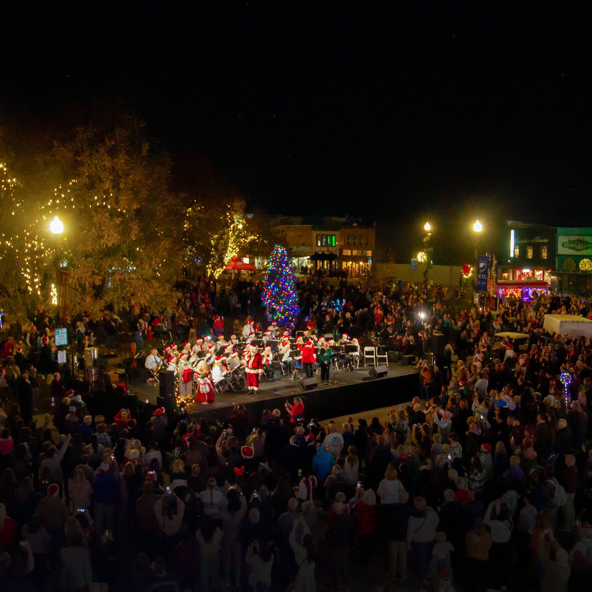 Discover Denton Texas tweet media