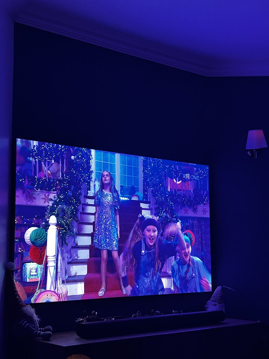 TrionaRose's tweet photo. #toyshow eras! #TaylorSwiftErasTour https://t.co/SPealGTA28
