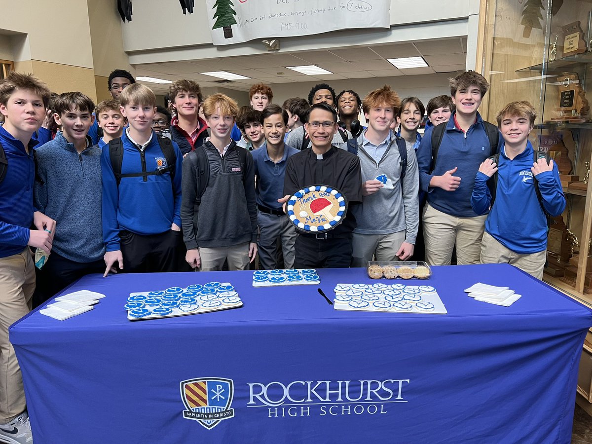 RockPastoral's tweet photo. We pray in thanksgiving for Mr. Viet Vu, novice of the Society of Jesus, who departs after his 8-week experiment. He stayed busy assisting on retreats, in the classroom, and dominating in table tennis! God bless you, Mr. Vu! You will be in our prayers! https://t.co/oBmFKf44jn
