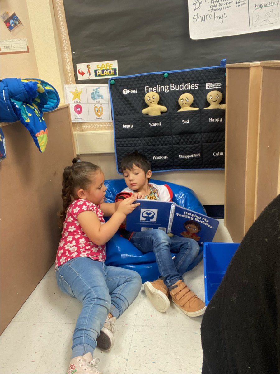 Pre-K students in Mrs. Jackson’s room at Stahl Elementary used a @consciousdiscipline book to help identify their feelings and choose the correct feeling buddy. 🤎🫶🏻 WAY TO GO!