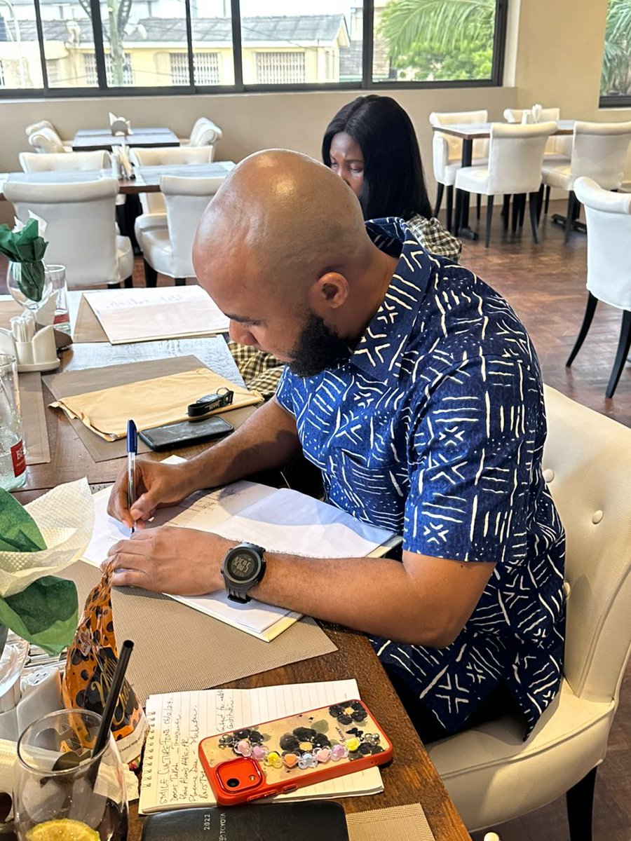 SmileCulture_F's tweet photo. 📜 Officially Established! 🎉
A remarkable day as we signed the legal documents for Smile Culture Foundation , solidifying our commitment to Humanity for Others.
#HumanityForOthers #NGO #BuildingHope" #FirstMeeting #ChangeMakers" https://t.co/daDq4jYHeF