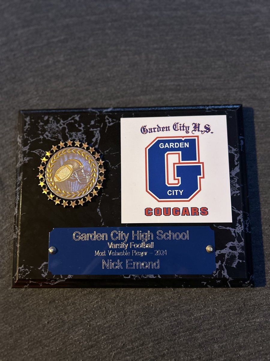 NickEmond14's tweet photo. Had my senior year banquet last night. Thank you to everyone who has helped me on my journey so far. Can’t wait to see what the future holds for me!! 

- Academic All-State
- Team MVP
- All-Conference https://t.co/1ur7gWNvF5