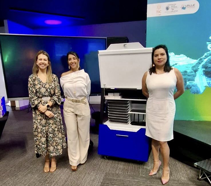 Gobierno Digital (@gobdigitalco) on Twitter photo “Los Centros de Innovación Móvil, la plataforma educativa y las soluciones tecnológicas son herramientas, pero el verdadero cambio está en cómo las utilizamos para transformar vidas, generar oportunidades y construir una sociedad más equitativa y resiliente”, afirmó <a href="/Nat_Albanil/">Natalia Albañil R.</a>. “Los Centros de Innovación Móvil, la plataforma educativa y las soluciones tecnológicas son herramientas, pero el verdadero cambio está en cómo las utilizamos para transformar vidas, generar oportunidades y construir una sociedad más equitativa y resiliente”, afirmó <a href="/Nat_Albanil/">Natalia Albañil R.</a>.