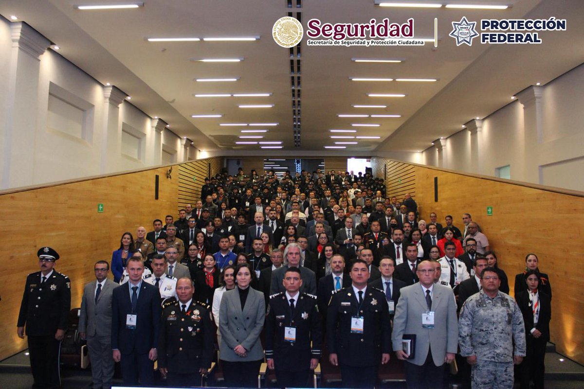 camarainforma's tweet photo. https://t.co/yLRBYhwWN7 El Servicio de Protección Federal inauguró el Foro Internacional: Seguridad de Instalaciones Vitales 2024
Con el propósito de fortalecer los vínculos interinstitucionales entre el Servicio de Protección Federal (SPF) y cuerpos de seguridad nacionales. https://t.co/xe8QMrFGsk