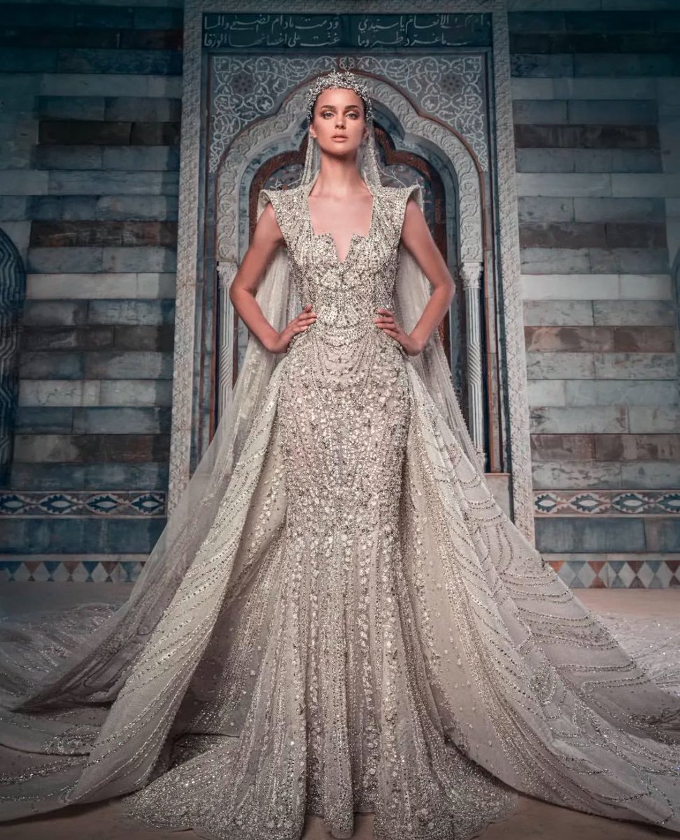IvoryMali's tweet photo. This bridal dress🤍 || Ziad Naked Fall/Winter 2022 https://t.co/vDv8mAv1OH