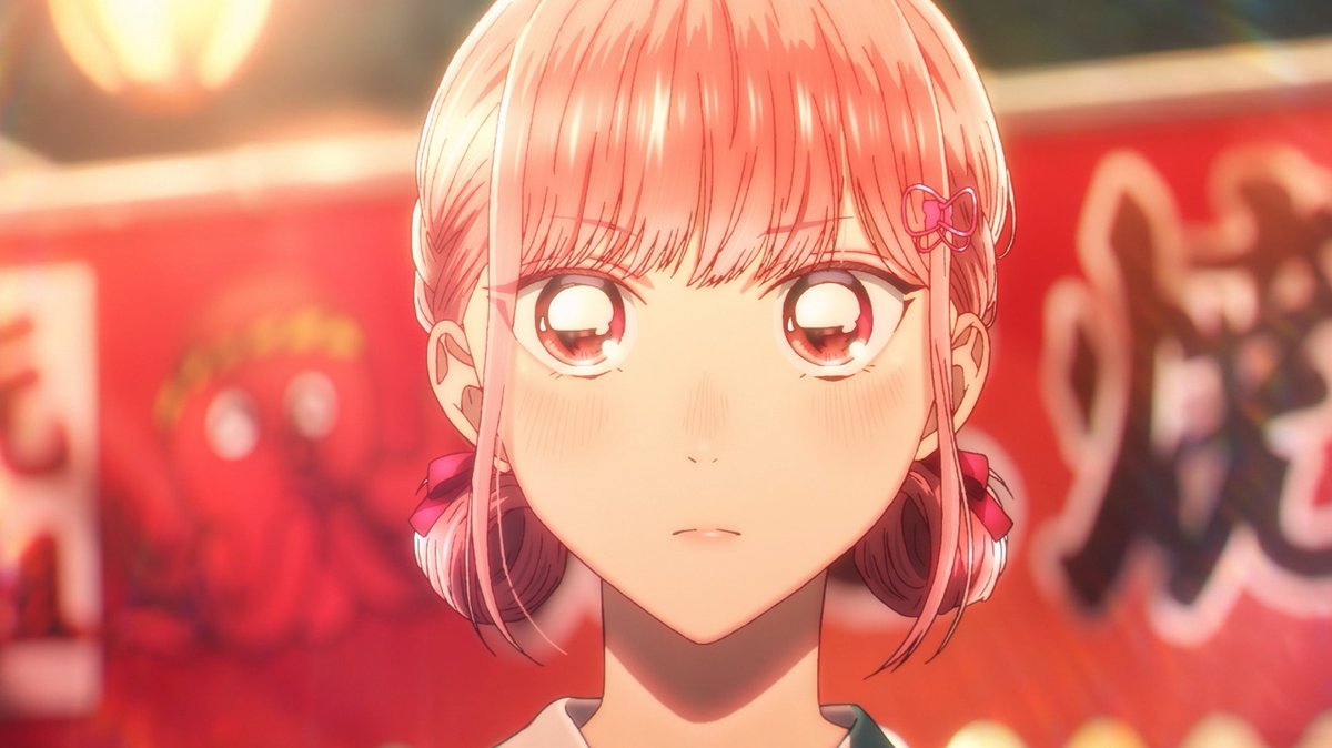 So beautiful... her hair is like candy apple