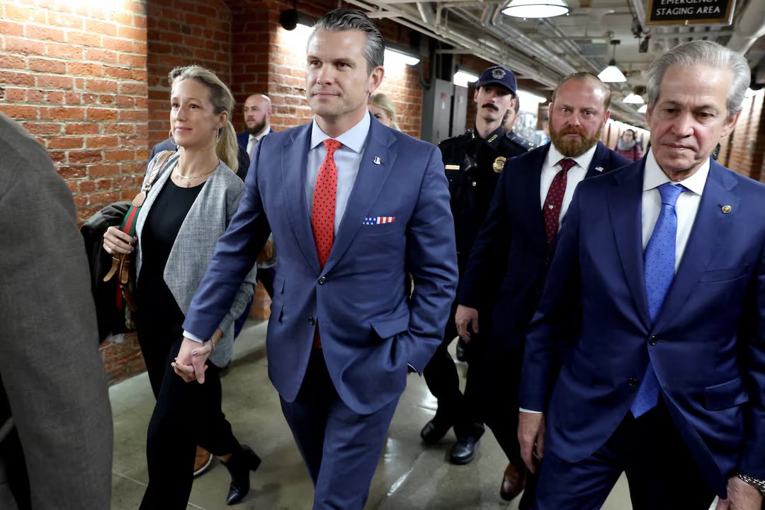 nicksortor's tweet image. 🚨 #BREAKING: Joni Ernst has announced she will be meeting again with Pete Hegseth next week to “continue constructive conversations.”

THE PRESSURE IS WORKING!

KEEP IT UP!