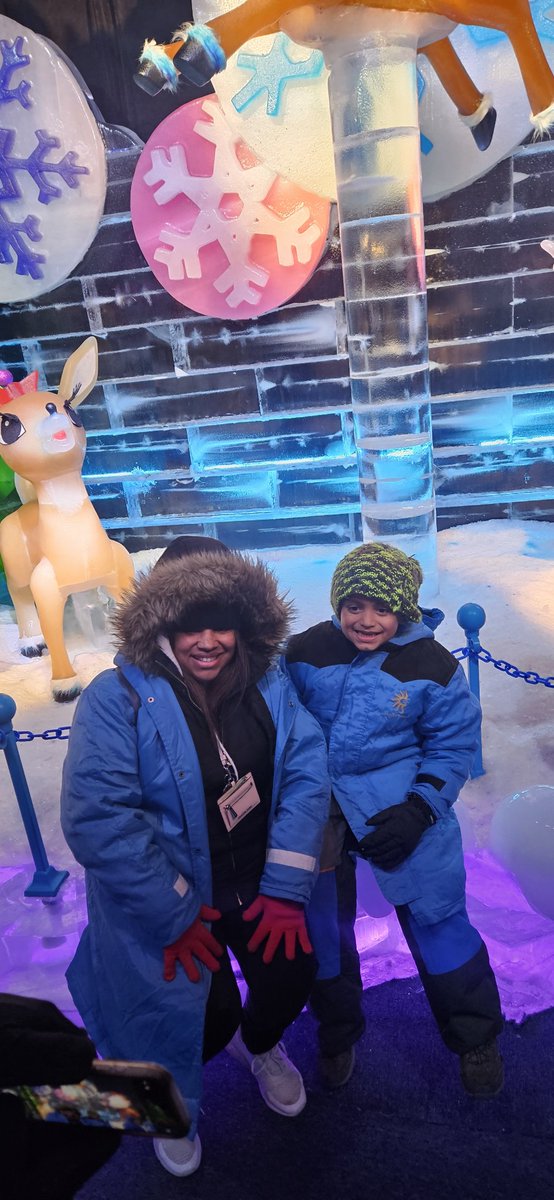 Jennifer Butler (@mrsjrbutler) on Twitter photo 2nd grade had lots of fun at the Gaylord Ice today! I #tesleads <a href="/TimberlineNews/">Timberline Elementary School</a> 2nd grade had lots of fun at the Gaylord Ice today! I #tesleads <a href="/TimberlineNews/">Timberline Elementary School</a>