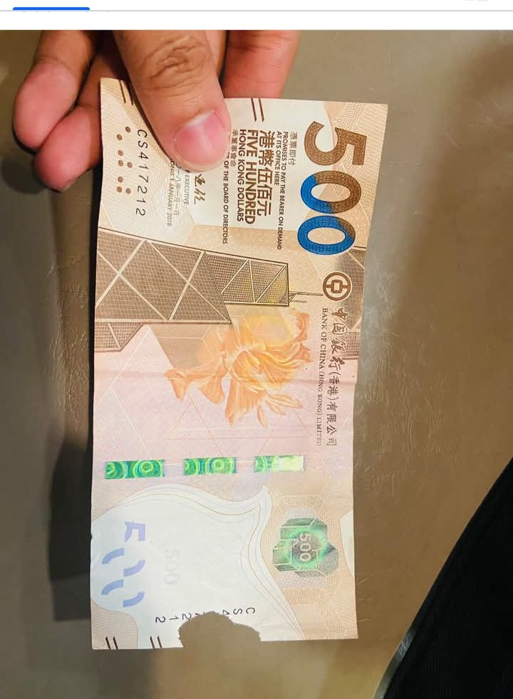 nettytalks's tweet photo. Saw this 500 Hongkong dollar bill in facebook, right after I post this tweet 🤔 hmmmm? https://t.co/QXF3BUb7O1