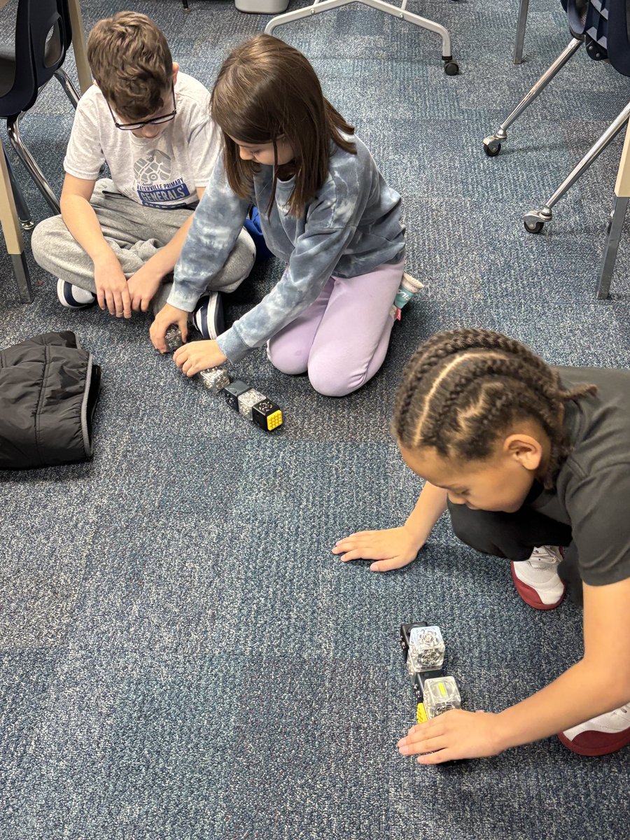 Mrs.E2nd tweet media