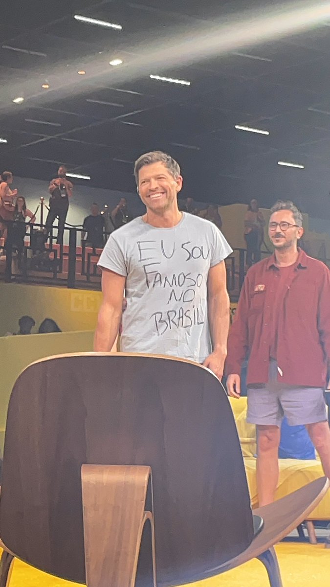 mishacklez's tweet photo. TE AMO TANTO @mishacollins https://t.co/F6KoVVjK3L