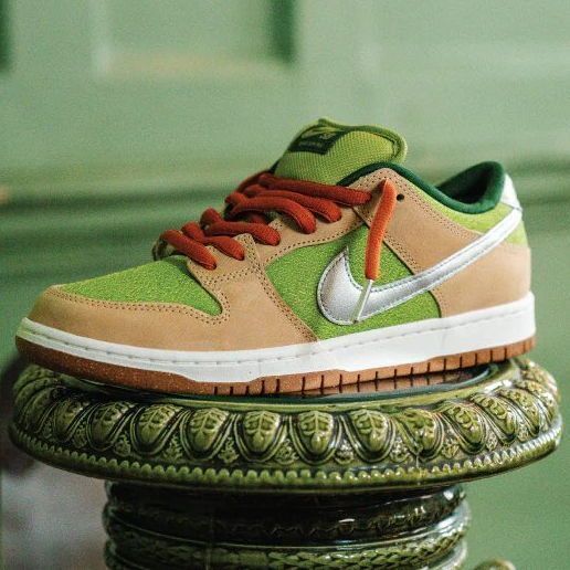 KicksFinder's tweet photo. Ad: TOP DEAL via Nike US
Nike SB Dunk Low Pro "Escargot"
Use code CYBER for $65.78 + FREE shipping ($125 Retail)

>> https://t.co/Cy325tq26X https://t.co/CO9jxsA2Yu